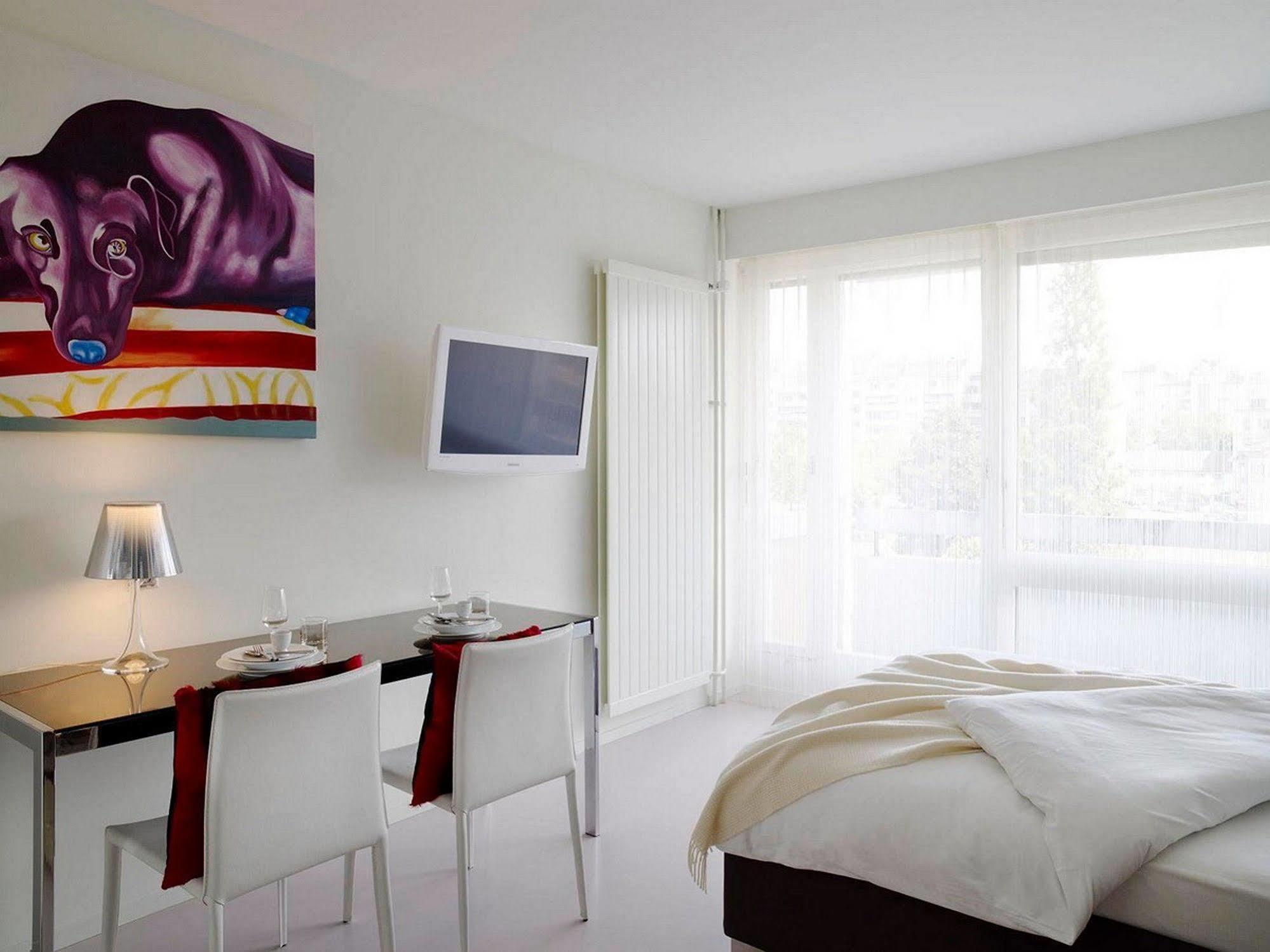 Visionapartments Rue Caroline - Contactless Check-In Lausanne Ngoại thất bức ảnh
